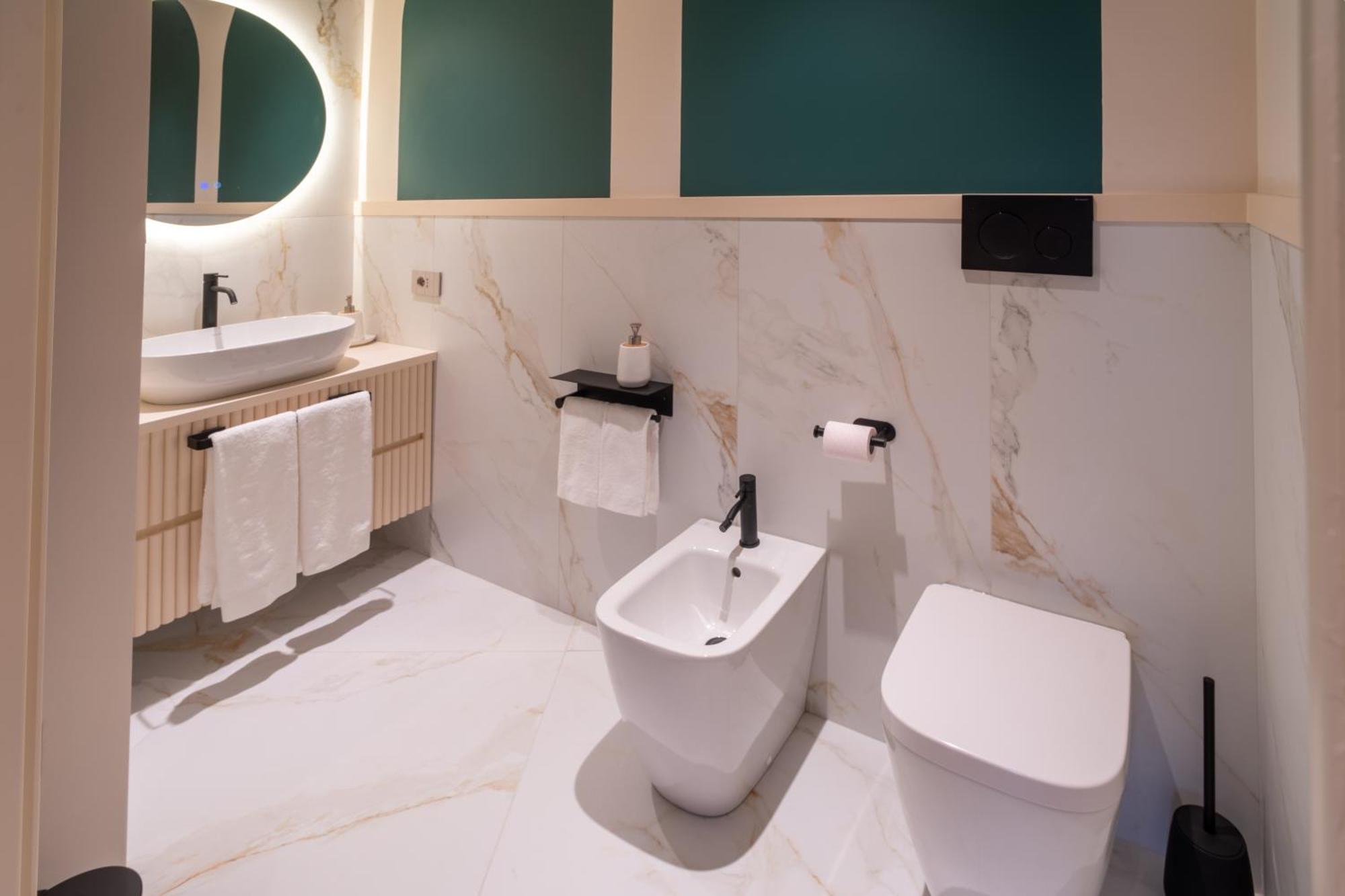 Lilyum Apartment Cagliari Luaran gambar
