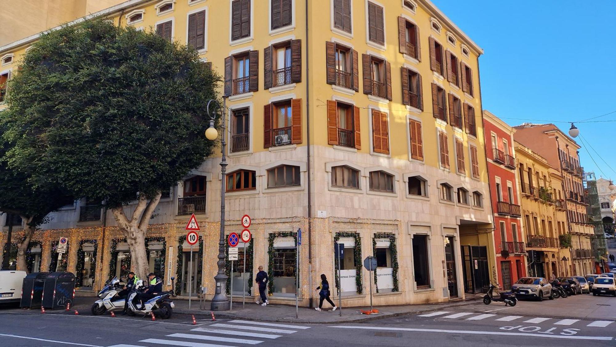 Lilyum Apartment Cagliari Luaran gambar